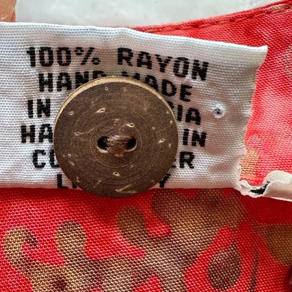 GO FISH Watercolor Art to Wear Button Up Top, S - Picture 12 of 13